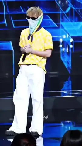 ổng té mà t cừ 😆#QuangHungMasterD❤️ #xuhuong #xh @Quang Hùng MasterD 