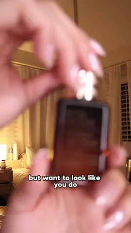 giving my skin an extra boost with @esteelauder ‘s advanced night repair serum 🫧✨ #esteepartner