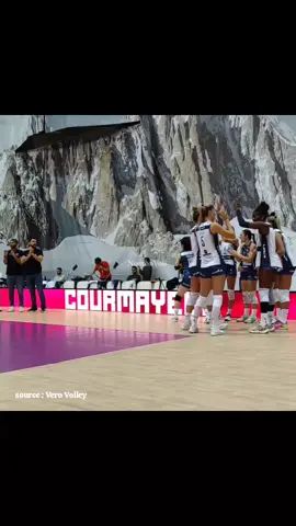 tubuh mungil fukudome berkelahi dengan para titan😂 #satomifukudome #alessiaorro #paolaegonu #verovolleymilano #volleyballitaly #japanishvolleyball #volleyball 