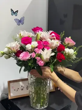 Yêu hoa là kẻ mộng mơ ❤️🌸🧡☘️#chill #camhoa #thichcamhoatainha #lohoadep #thichcamhoatainha #hoahong #camhoadongian 