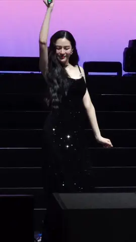Who else said that Lingling can't dance？#linglingkwong 
