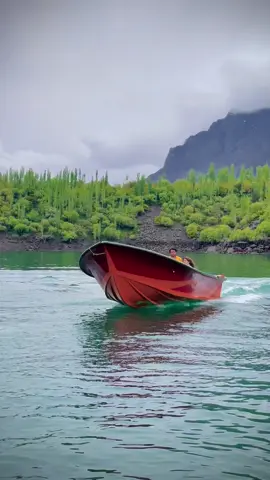 Customer 🫀🥲 Boating vibes🏄 #upperkachuralake #shangrila #travelwithsheraz #sheraz #travelwithme #pahardii #ghoomopakistan🇵🇰 ##unfrezzmyaccount #naturelovers #explorepakistan #naturevibes #baotingvibes #baotingchannel#boatingadventures #viraltiktok #fyp #foryou #tourism #goviraltiktok #grow  For booking rooms at uperkachuralake : contact for more details :03554820757@Kanwalay🎶 @Mashal Khan @Rabi Pirzada @J M 🥀 