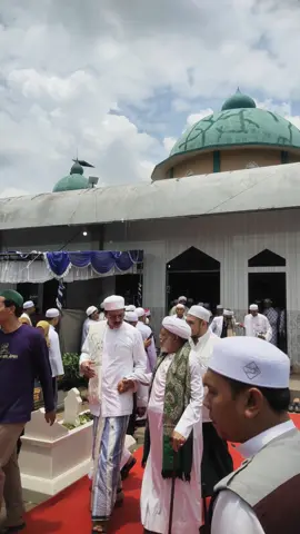 𝗛𝗮𝘂𝗹 𝗧𝘂𝗮𝗻 𝗚𝘂𝗿𝘂 𝗞𝗛. 𝗔𝗵𝗺𝗮𝗱 𝗕𝗮𝗸𝗲𝗿𝗶 𝗞𝗲 𝟭𝟮 #haulguruahmadbakeri #gururasyidridho 