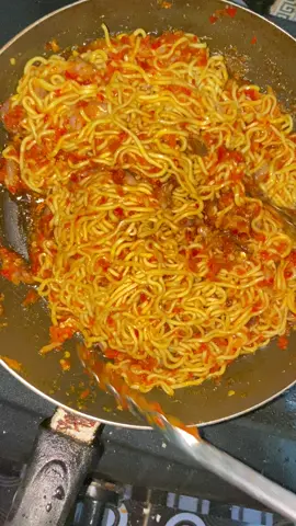 Mie Laut Pedas😍 Lewat fyp mulu al hasil bikin sendiri karna udah ngiler banget🤤btw aku cuma pakai ikan pindang karna stok di kulkas cuma ada pindang🤣 #info #rekomendasi #makanan #kuliner #serunyakuliner #kulinerbanjarmasin #banjarmasinfood #banjarbaru #mieikanlautpedas #meldi #mielautpedes 