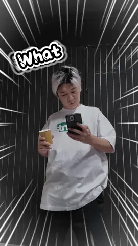 When you think your morning is going to be great! 🤣 #steadymeme Clothing : @stncsg. ⚠️“LIKE” > “SHARE” > “FOLLOW” Kamsia 🙏🏼 ⚠️ #steadyunion #steadymeme #steadycomedy #stncsg #localmade #what #morningvibes #4nonblondes #whatsgoingon #bosslife #sglife #sglifestyle 