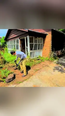 The abandoned house has been restored to its original condition.💪💪💪#unitedstates #satisfying #asmr #cleanhouse #gardening #rugwashing #clrcleaner #treehouse #clean #fyp #usa #nature #carpetcleaning #cleaning #cleaninghacks #foryou