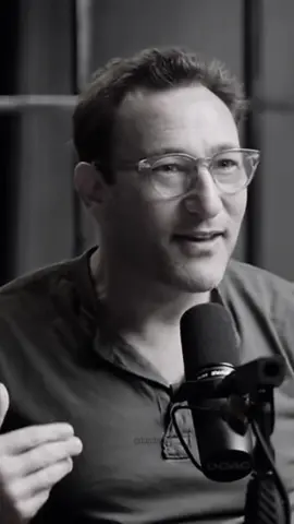 What makes a true friend? #inspire #real #friends #simonsinek #fyp #podcast 