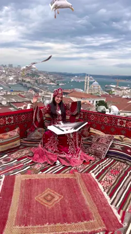 .الاغنيه التركية المشهوره😍♥️ مين  بحب الاجواء التركية ! 🤩🤩 . . . . . . . . #naghamdebal #qanunplayer #qanun #kanun #kanunplayer #qanunist #dubaiqanunist #debalqanunist #debalmusician #qanunplayerindubai #qanunplayerinabudhabi #internationalqanunist #qanunplayerqatar #qanunplayerinriyad #femaleqanunist #femaleqanunplayer #arabicqanunist #internationalqanunist #نغم_الدعبل #عازفة_قانون 