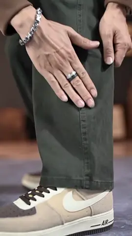 #แมตซ์เสื้อผ้าสไตล์ #แต่งตัวผู้ชาย #กางเกงทรงกระบอก #กางเกงผู้ชาย 