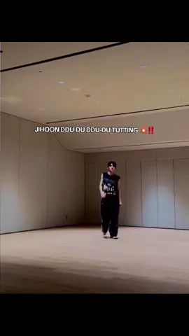 HE'S INSANE FOR THIS OMG HAN JIHOOON ATE LEFT NO CRUMBS 💯💥‼️ #TWS #247WithUs #투어스 #JIHOON #dance #tutting #kpop #kpopfyp #fyp #fypage #bp 