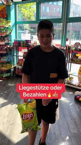 Liegestütze oder Bezahlen🔥🔥🔥 #fy #foryou #fypシ゚viral #arbeit #foryourpage #kiosk #hamburg #buxtehude #goviral #fyppppppppppppppppppppppp #germany🇩🇪 #fürdich #challenge 