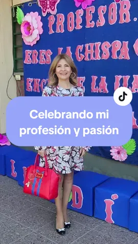 Celebro mi profesión, que a través del tiempo me  ha permitido conocer a personas maravillosas en cada lugar de trabajo, compartir clases con generaciones de PROMOS en la Esc. Comercial Dr José Ingenieros, formar  colegas en el Profesorado de Inglés IES 9 y cumplir sueños y proyectos con mi gran equipo en IELI... . Cada día frente a alumnos es un desafío y me hace inmensamente felíz vivirlo con la misma pasión que cuando comencé, hace 35 años.  . Si fuiste mi alumno en alguno de estos lugares👆👆  o en la Esc Normal, C7 o CPA, dejame tu comentario y alguna anécdota! . #happyteacher #tiktokteacher #amomitrabajo  #lovemyjob 