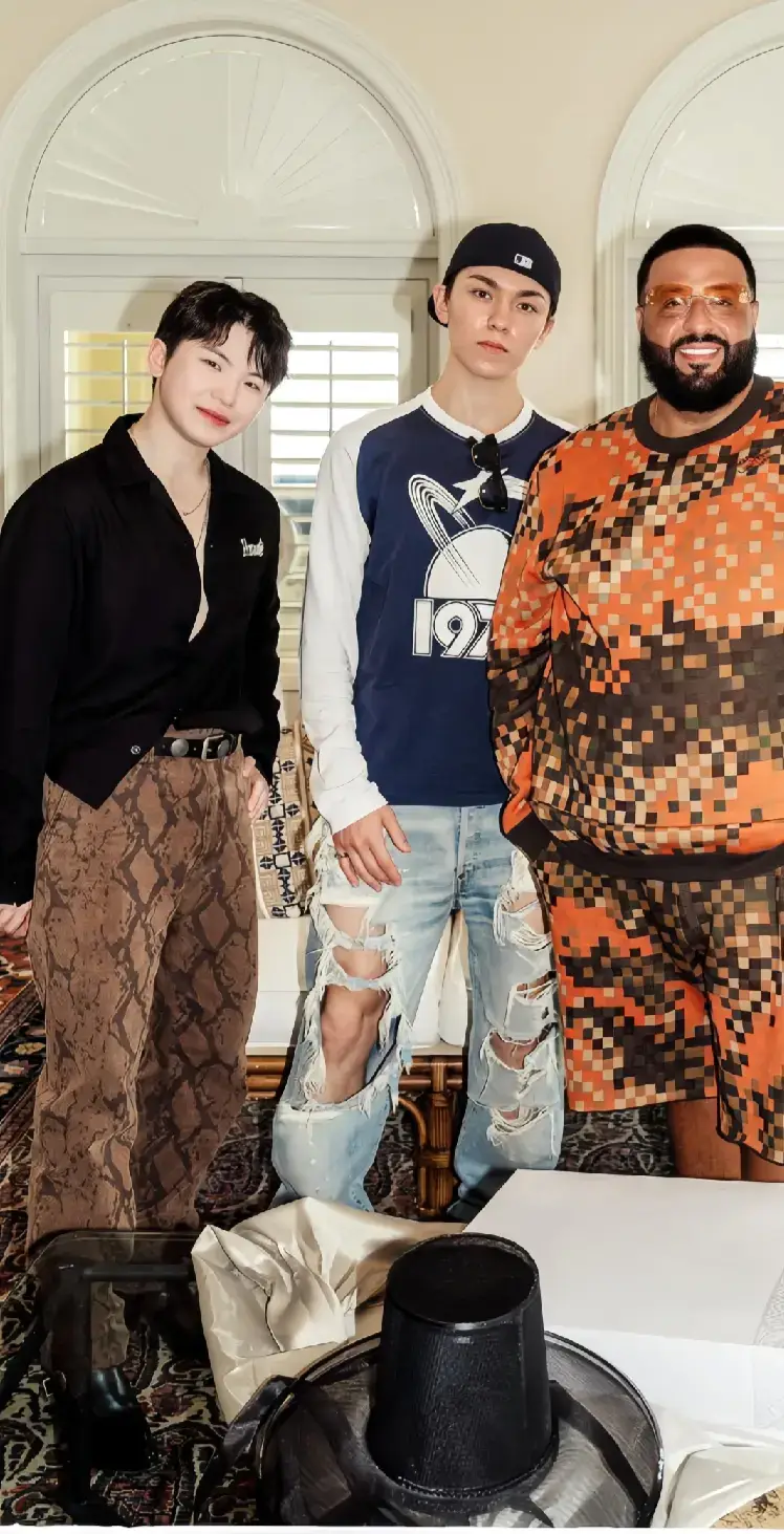 ✋🏻😭 #woozi #vernon #mingyu #svt #seventeen 