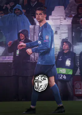 Bro was totally shocked 🤯 || Tags:#cristianoronaldo #ronaldo#viral#fyp #footballtiktok