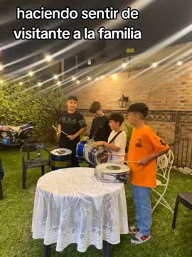 no salió re bien tenemos más temas ahora los publico. por si los quieren seguir: @Boca Mi Vida 💙💛💙 @Bruno.fulbito⚽️⚽️⚽️ y mateo no tiene tik tok #repique