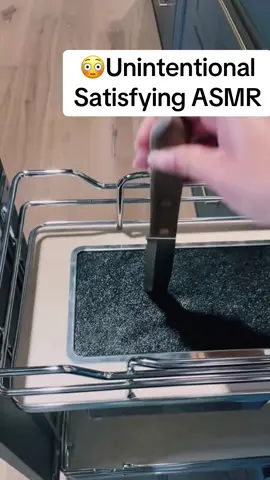 Unintentional Satisfying ASMR ☺️ #unintentionalasmr #unintentional #satsifying #oddlysatisfying #asmr #fyp 
