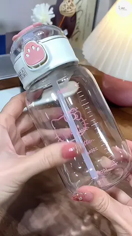 Bình Nước Có Ống Hút Hoạt Hình #binhnuoc #binhnuocgiunhiet #binhnuocchobe #binhnuocdihocchobe #xuhuong 