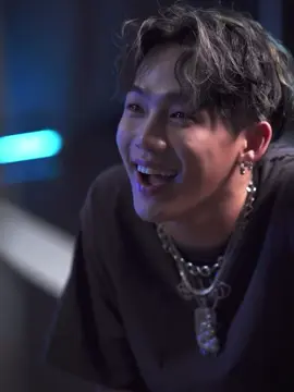 suka bgt senyum diaaa🥺 #hyunsuk #treasure #treasure_yg 