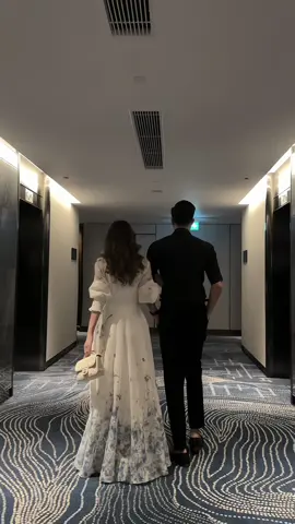 Một người nếu trong lòng có em…Thì bất kể đông tây nam bắc cũng đều thuận đường 🤭🖤#couple #outfit #xuhuong #xuhuongtiktok #lananh1602 #tiktok 