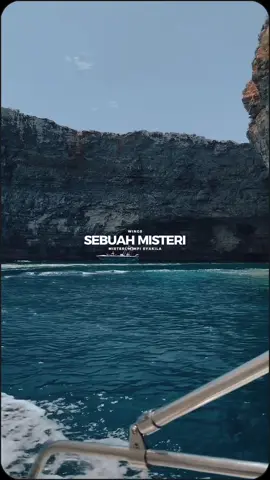 Misteri Mimpi Syakila #liriklagu #slowmo #wings #misterimimpisyakilla 