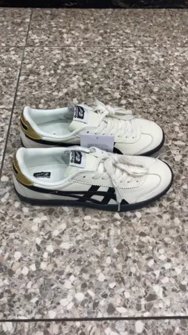 TOKUTEN WHITE BLACK GOLD (ORDER CEK DI BIO YA GAES) #onitsukatiger #onitsuka #onitsukatigermexico66 #onitsukatokuten #onitsukatigertokuten #sepatuonitsuka #fyp 
