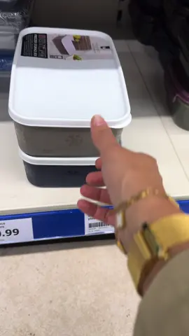 Coucou petite boite de congélation Les boîtes proviennent de chez action à 1€ elles sont en  polypropylène (PP) ou en polyéthylène (PE), des matériaux résistants aux basses températures et sans danger pour un usage alimentaire. Le polypropylène est souvent préféré pour sa durabilité et sa capacité à résister à la congélation sans se fissurer.  #action a 1€ #asmr #asmrsounds #organization #organiser #clean #CleanTok #pourtoi #fyp 
