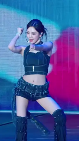 #에스파 #닝닝 #aespa #ningning #aespaningning #blackmamba  #aespaofficial #blackmambaaespa #betterthings #betterthingsaespa  #koreangroup #blackdress #drama #ningningdrama #supernova #ningningsupernova #aespasupernova #ningningspicy #寧藝卓 #寧寧 #寧藝卓ningning 
