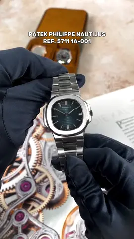 Nautilus or Calatrava?⛵️ We are looking at some true icons of the Patek Philippe model series. First introduced and designed by Gerald Genta in 1976, the Patek Philippe Nautilus became one of the biggest icons in watch history. With it’s distinctive rounded octagonal bezel and originally steel case it’s representing the era of elegant sports watches. 🏆 The Patek Philippe Calatrava introduced 1932, was inspired by the Bauhaus principle and is one of the flagships that Patek Philippe has till today. An elegant dress watch which matches with everything. 🤵🏼‍♂️ Which one would you prefer? Let us know in the comments! 👇🏼 #chrono24 #patek #patekphilippe #nautilus #calatrava #watchcollector #icon #watches #watchfam 