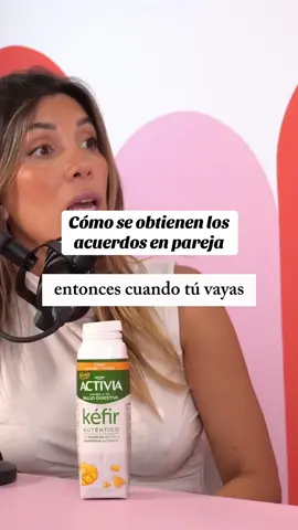Solemos creer que si vamos a hablar con nuestra pareja con el discurso preparado, el tono de voz adecuado y habiendo gestionado nuestras emociones, la conversación será un éxito. Pero se nos olvida que ese tiempo que hemos  utilizado nosotros previo, nuestra pareja no lo va a tener. Se va a encontrar de frente con una conversación que puede que le active y le remueva, y es importante entender que quizá también necesita un tiempo para poder gestionar sus emociones antes de llegar a un acuerdo 🩷🫂 Este es un clip del podcast TAL Y COMO SOMOS 🫂 que comparto con mi chica que me acaba las frases @esmipsicologa ✨