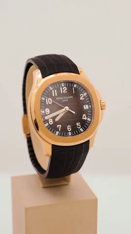 Rose Gold Aquanaut!🌹🍫😍 #rose #gold #patek #chocolate #watchfam #watchcollector #watchmania #watchlover #watchnerd #watchoftheday #watchgeek #drip #usa #dubai #UK #hongkong
