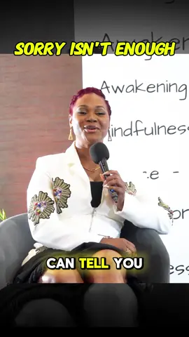 Los Angeles! I'm there in 2 weeks for my next Heart Talks experience!!! We have just a few seats left!  Heart Talks Tour Dates LOS ANGELES - 10.5.24 NEW YORK- 11.9.24 ATLANTA - 12.7.24 www.brittainynoel.com 