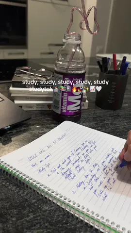 👩🏻‍💻📚📓🔥🚀✨📈🎓🤍💗#studytok #studymotivation #academiccomeback #goals #motivation #studywithme #studysmarter #studygoals #desksetup #girl 