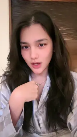 >u<