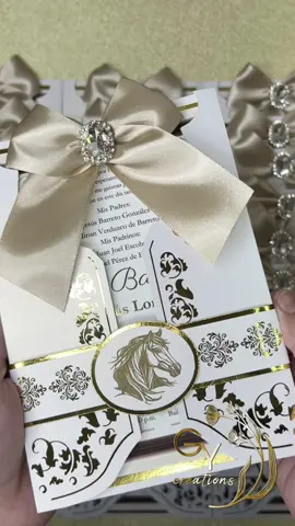 CHARRO  Fue todo un reto el poder realizar estas invitaciones para #bautizo con la tematica de #charro. Ese toque especial que le da el terminado metálico son de otro nivel. Simplemente ÁMAMOS cada detalle! Mil gracias a nuestra clienta por confiar en nuestro talento… Para mas información sobre como adquir nuestros productos, favor de contactarnos a través de un mensaje por privado. Recuerda que contamos con envíos a todo el país 🇺🇸  #invitaciones #invitation #craft #fyp #atlanta #custom #SmallBusiness #DIY #fypage #viral #fypシ゚viral #trending #baptism #mariachi #mexico 