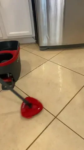 Must have for your ocedar 🥰 #stayathomemom #sahm #stayathomemomlife #sahmsoftiktok #satisfying #tiktokfinds #tiktokfindsshop #tiktokfinds2024 #satisfyingvideo #asmrsounds #asmr #scrubbing #mop #ocedarmop 