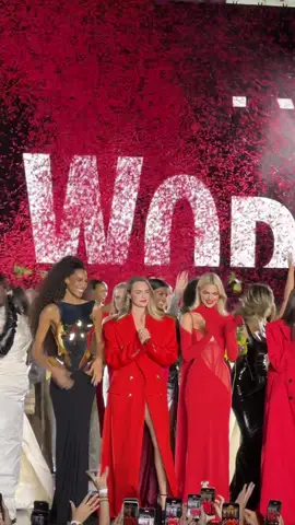 #kendalljenner #evalongoria #caradelevingne #aishwaryarai #camilacabello #simoneashley #cindybruna #yseult #janefonda #lorealparis #makeup #ledefileloreal #walkyourworth #TikTokFashion #pfw #BeautyTok