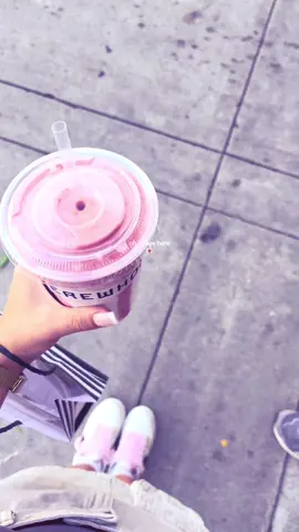 la vibes🩷🪽 #losangeles #la #america #california #vibes #aesthetics #2014vibes #traveltiktok 