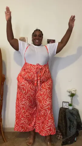 I really like these wide leg pants from @CURVZY#tiktokfinds  #curvyfashion  #fallfashion #CapCut  