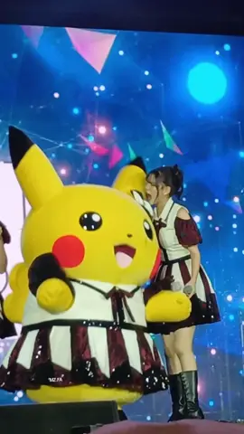 Gemesnya Pikachu mau di hap Christy 😭 @christy🐟  #jkt48 #christyjkt48 #pikachuindonesiajourney 