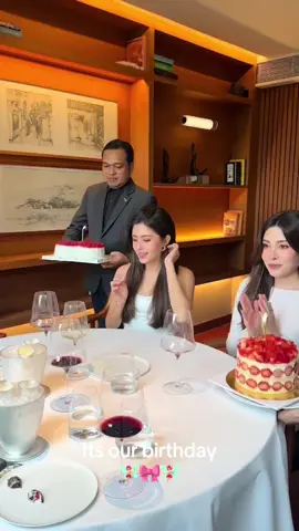 Turning 29 🎀🧚🏻‍♀️🫶🏻 @Nicole Kirn 