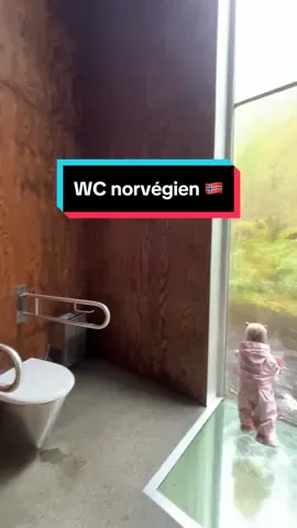 Même les toilettes sont beaux en Norvège 😅 Qui a déjà trouvé mieux ??  📍ce sont les WC de la cascade: Skjervsfossen dans les Fjords du sud ouest.  #wc #toilet #skjervsfossen #toilettes #norvege #norway