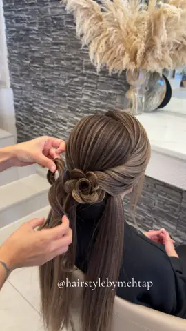 #fy #topuz #hairstyle #hairfashion #hairtrends #hairart #hairstyling #hairart #hairbulgaria 