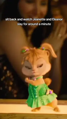 The fact that they sing lead in this song too 🤩 #alvinandthechipmunks #thechipmunks #thechipettes #childhood #alvinnn #cartoon #2010s #2000s #clip #tv #funny #comedy #munktok #trending #fyp #alvineosesquilos #jeanettemiller #eleanormiller #chipettes #dance #danceoff 