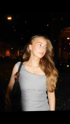 #tiktokviral #datenightoutfit #datenight #datenightdress #dressup #dress #dresses #single #spaingirl #foryou #tiktok #modellife #night #party #club #nightclub #fyp  https://linktr.ee/movieverseandquotes