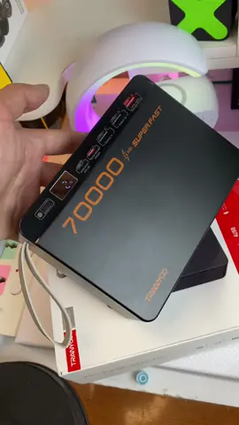 Trạm sạc dự phòng thực thụ nè 70000mAh, 4 cổng sạc nhanh #TRANYOO #hctdgroupvn #tainghe #sạc #sacduphong #sacnhanh #tramsacpin  @HCTD Group.vn 