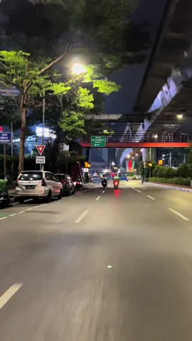 #blokm #jakartaselatan #jakarta #vibes #cityview #jalanjalan #jakartamalam #fyp 
