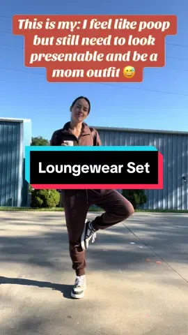 When the cold hits we wear comfort and this 2 piece outfit is giving all the cozy vibes! #loungewear #loungewearset #sahm #sahmlife #sahmsoftiktok #comfyvibes 