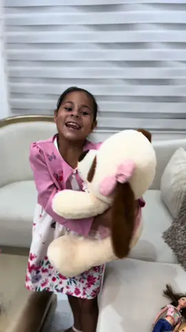 Abuelita recibe una lección por preferir a una de sus nietas😱parte 3