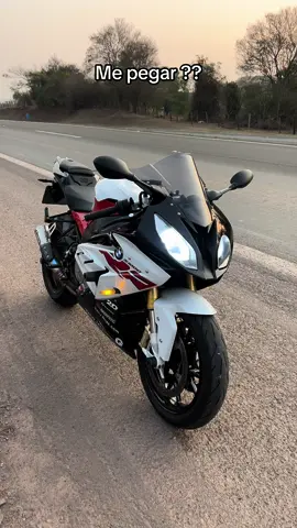 Boa sorte 👋 #moto #fy #fyp #s1000rr #s1000 #motorcycle #bmwmotorsport 