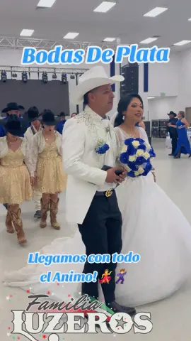 Llegamos con Bastante animo al salon #fyp #paratiiiiiiiiiiiiiiiiiiiiiiiiiiiiiii #familialuzeros #bodasdeplata #bodasdeplata #foryoupageofficiall #foryoupageofficiall #weddinganniversary #aniversario #hijos #bodasdeplata25años   #bodasdeplata 